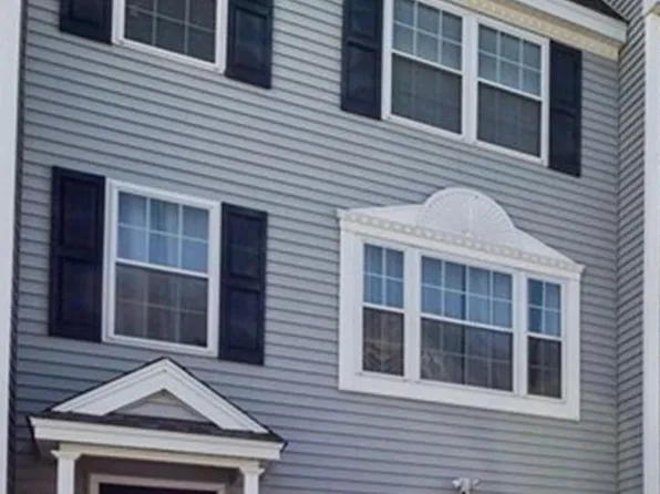 3 Bandon Cir, Westford, MA