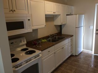 605 Wilshire Dr #605, Hollister, MO 65672