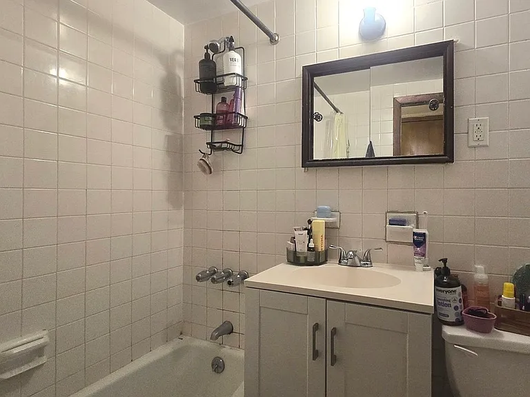 313 W 76th St #2A — Photo 8