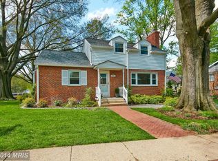 5521 27th St N, Arlington, VA 22207