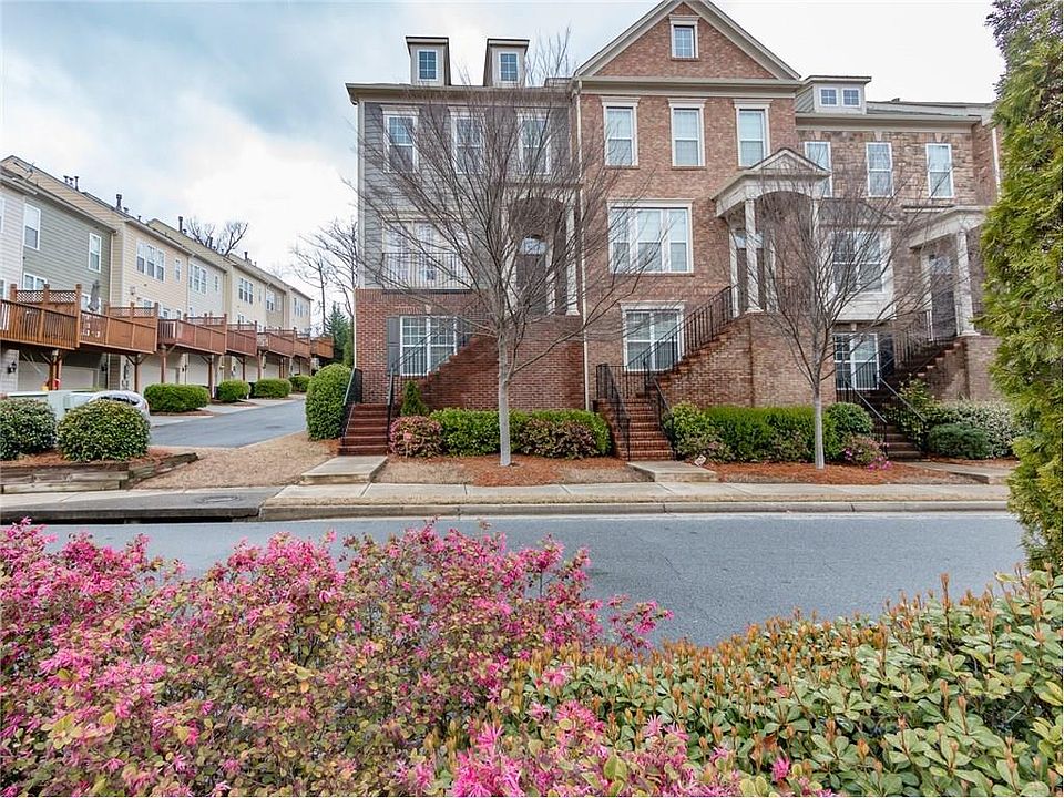 1st image of 2118 Wylmoor Way SE
