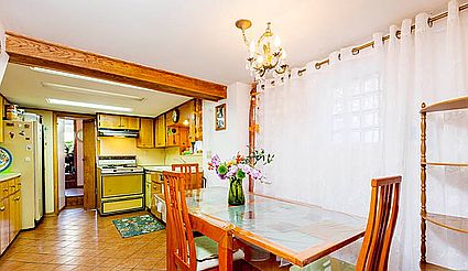 4th image of 2373 E 14th St #1