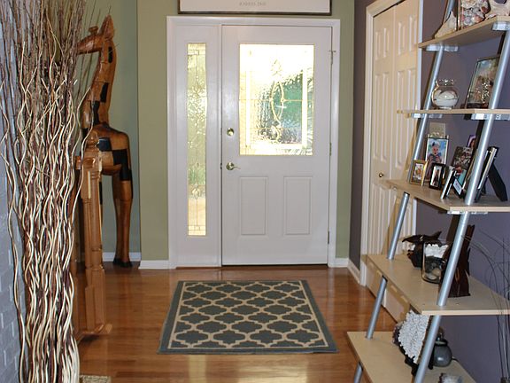 4th image of 2117 Gail Dr