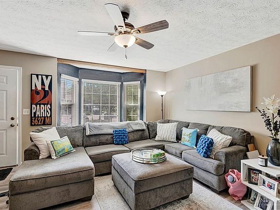 4th image of 5990 Snider Cove Way