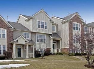 2840 N Greenwood Ave, Arlington Heights, IL 60004
