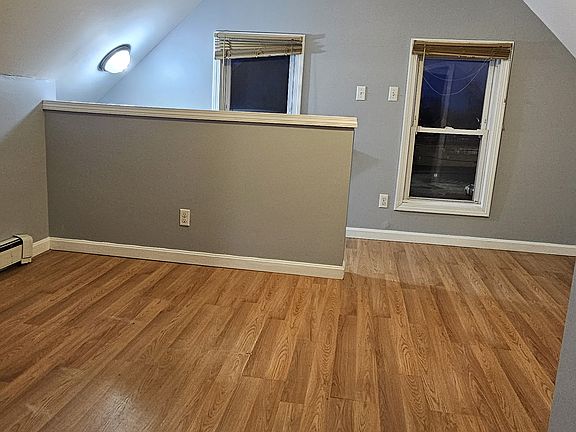 4th image of 21 Falmouth St #3