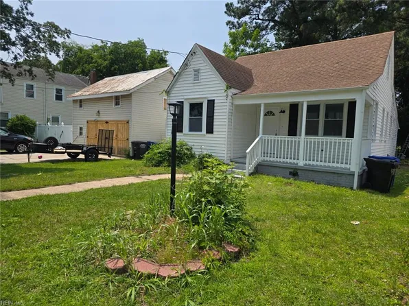 132 Sandpiper Dr, Portsmouth, VA 23704