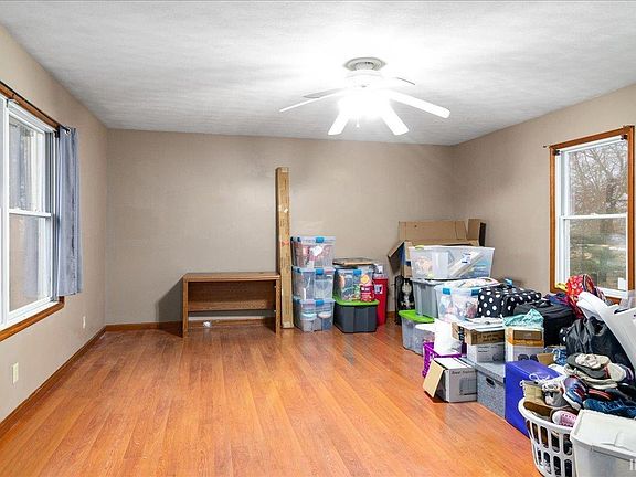 5th image of 6044 Yosemite Dr