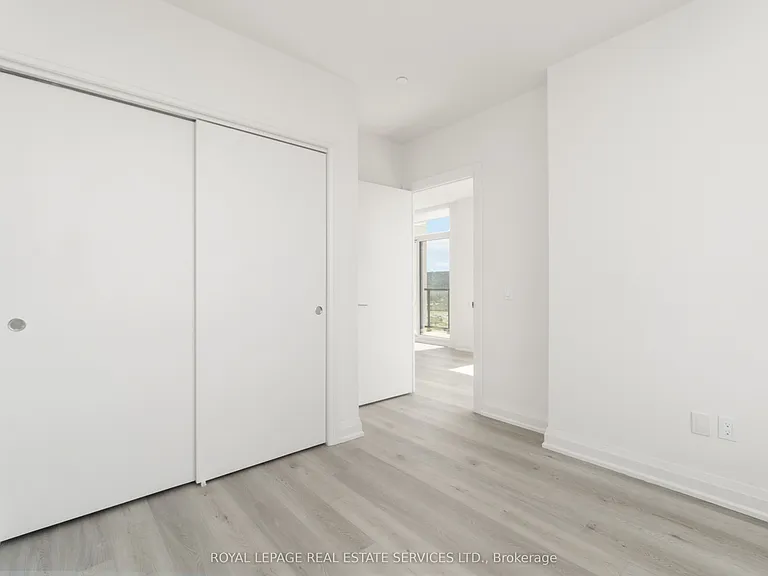 385 Winston Rd #1702 — Photo 17