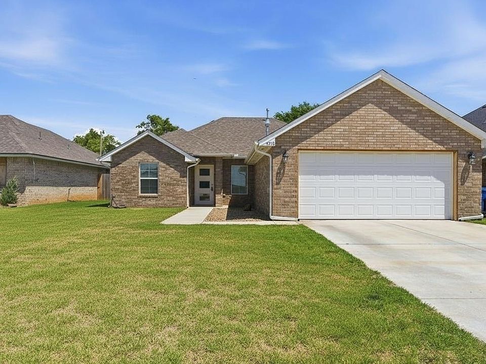 1st image of 4510 Sandhill Dr
