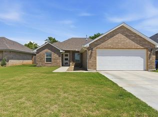 4510 Sandhill Dr, Enid, OK 73703