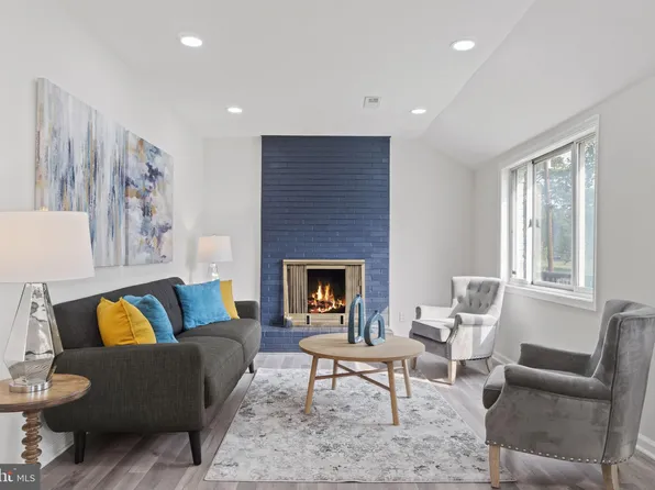 3900 73rd Ave, Hyattsville, MD 20784