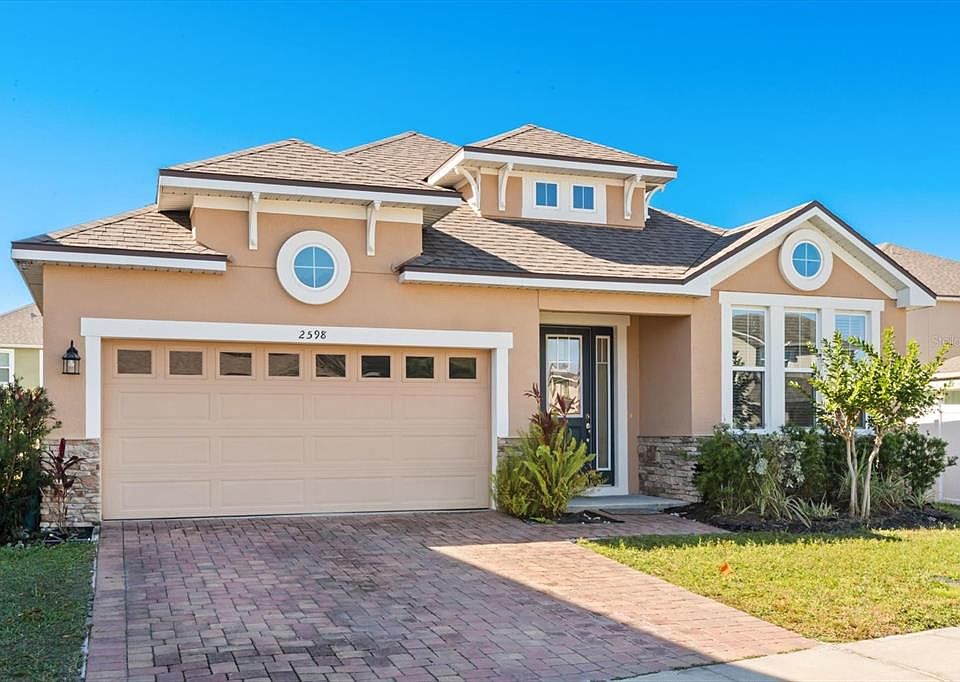 1st image of 2598 Trielle Ave
