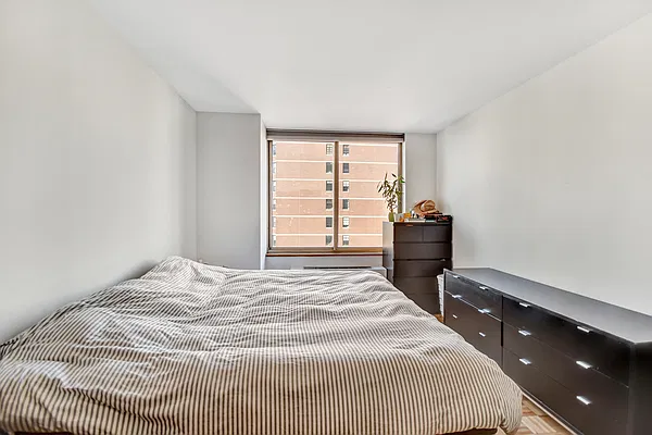 Rented by Compass | media 2