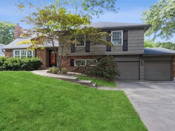 7320 High Dr, Prairie Village, KS 66208