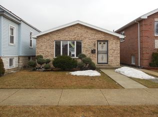 7425 W 58th St, Summit, IL 60501