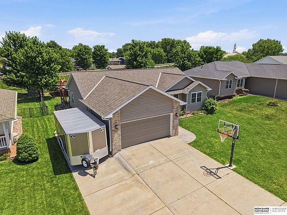 4th image of 10522 Northloch Ln