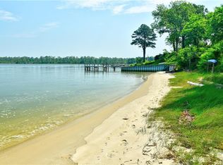 1708 N Alanton Dr, Virginia Beach, VA 23454