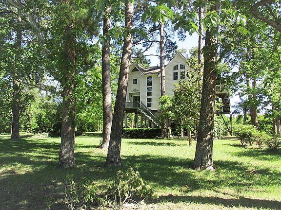 3rd image of 1706 Lakeshore Dr