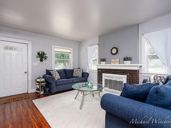 3rd image of 61 Canterbury St SW