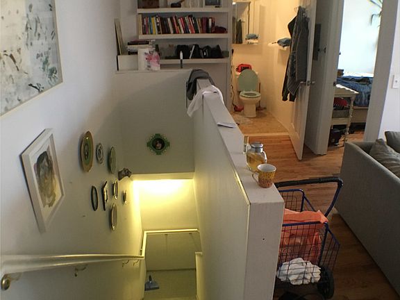 2nd image of 114 N 7th St #1D
