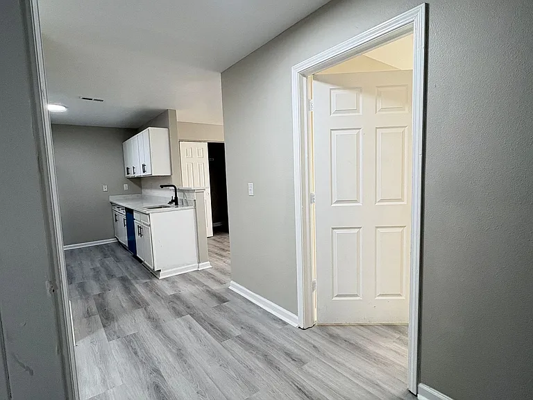 7930 E Kingsmead Dr #E — Photo 12