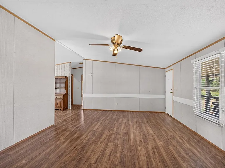 875 W Farm Road 71 — Photo 31