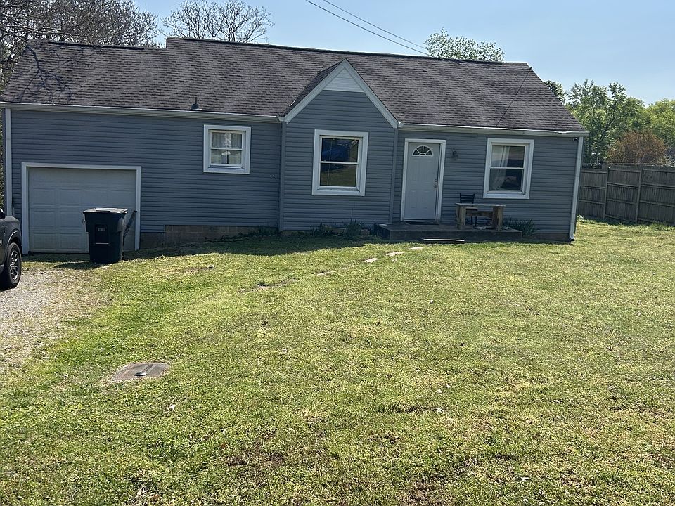2nd image of 29 Fairway Dr