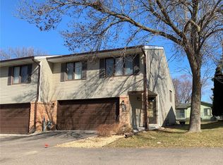 3935 Silver Lake Rd, Saint Anthony, MN 55421