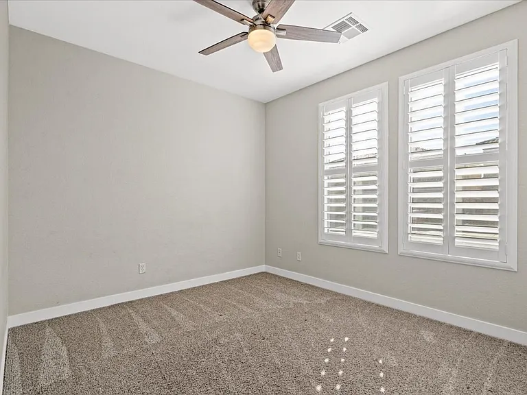 988 Buffalo River Ave — Photo 20