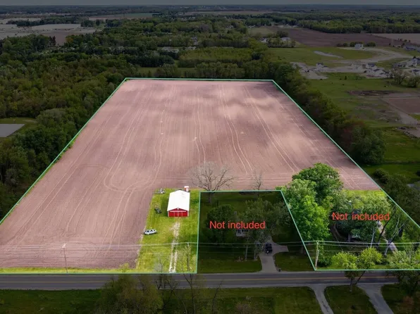 23267 Brick Rd, South Bend, IN 46628