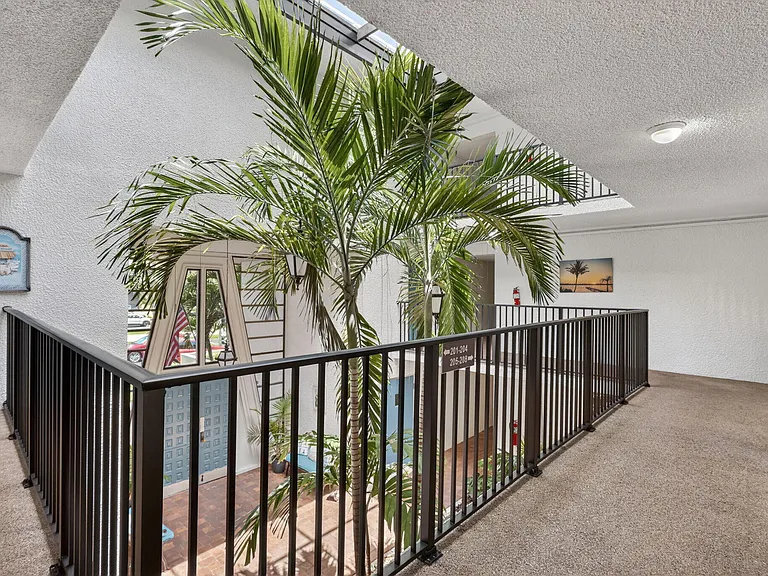 1800 SE Saint Lucie Blvd #11-203 — Photo 9