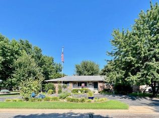 2002 Mound St, Winfield, KS 67156
