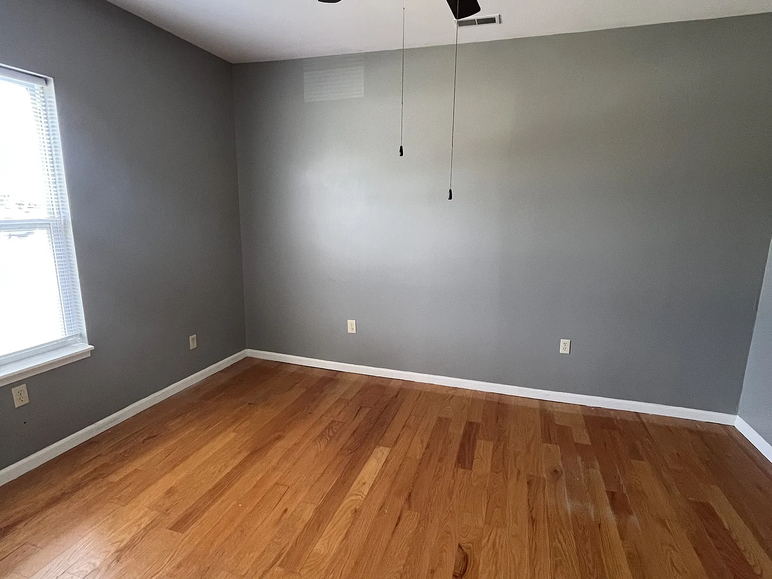 707 S College St - 1 — Photo 3