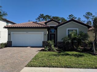 4339 Raffia Palm Cir, Naples, FL 34119