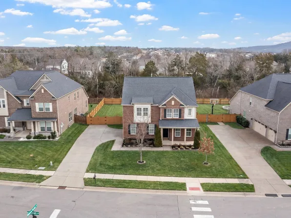 717 Harpers Mill Dr, Nolensville, TN 37135