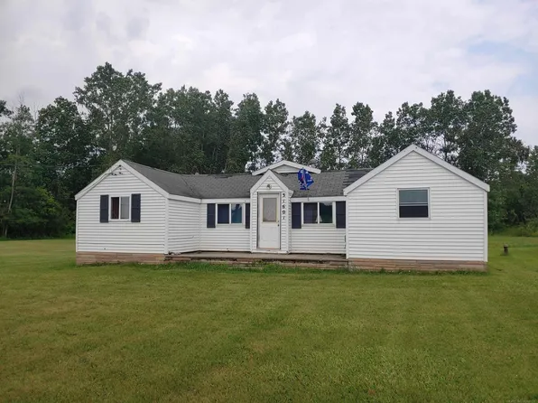 31601 32 Mile Rd, Richmond, MI 48062