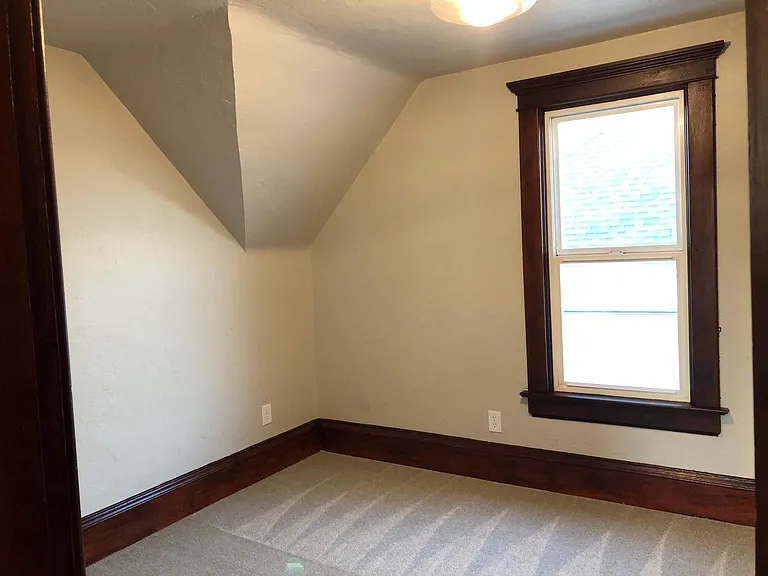 2400 Humboldt St #201 — Photo 19