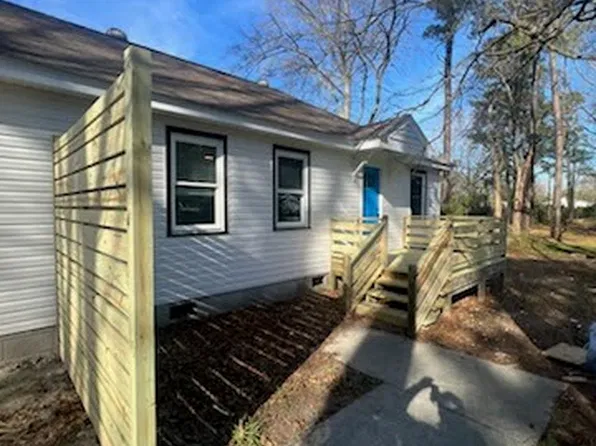 204 N 30th St #B, Wilmington, NC 28405