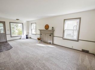 421 Hower St NE, North Canton, OH