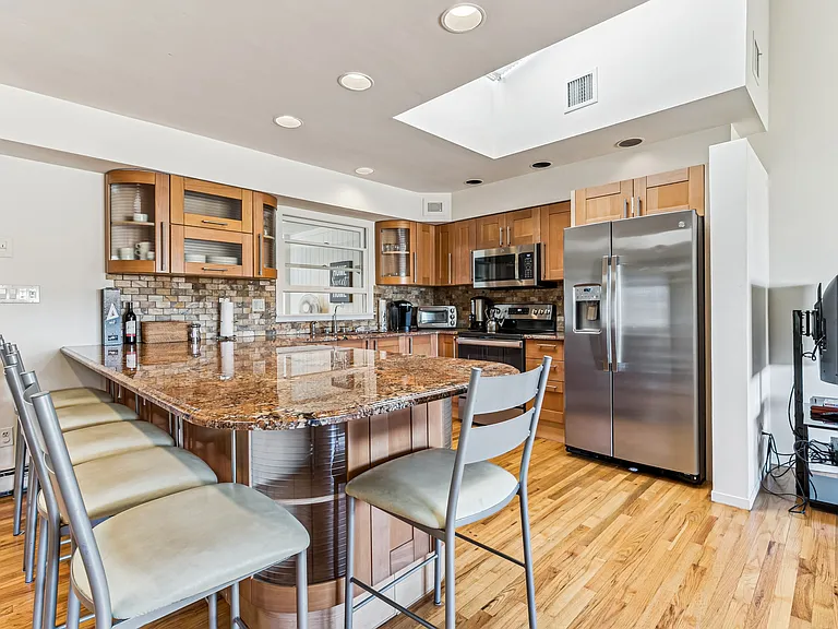 22 Meadow Ln — Photo 7