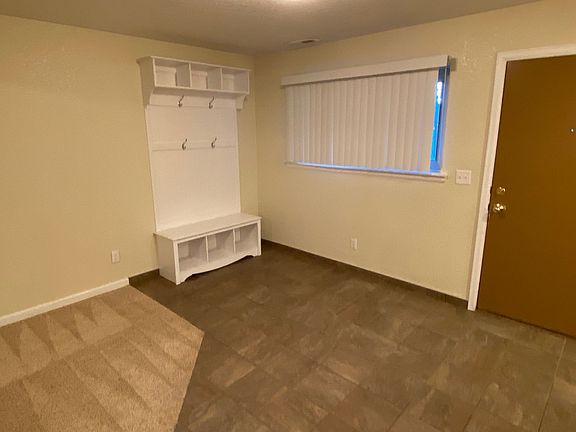 4th image of 1407 Flint St #12