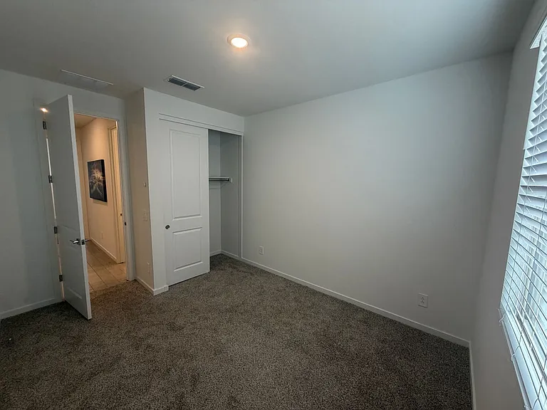 17410 W Eva St — Photo 6