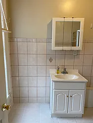 Rented by Challenger Brokers