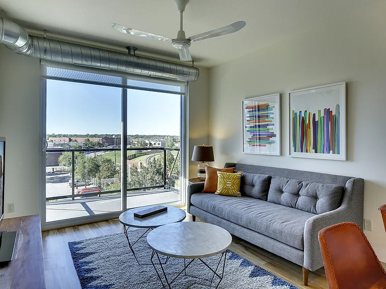NoLo Living — Photo 45