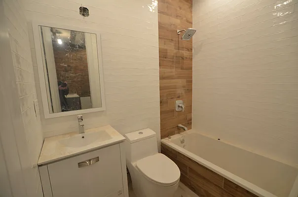 Rented by Miron Realty Group | media 31