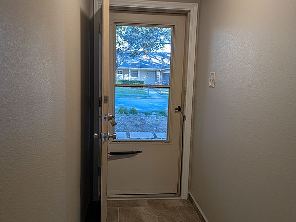 3rd image of 5703 Westchase Dr