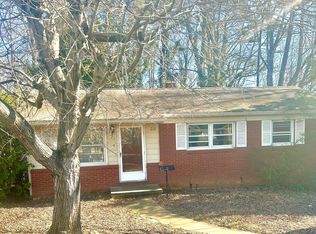36 Harnett St, Asheville, NC 28806