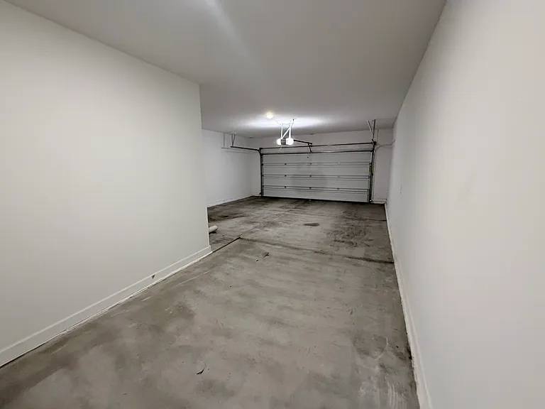 24170 W Flores Dr — Photo 18