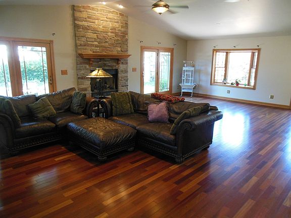 An open floor plan with skylights